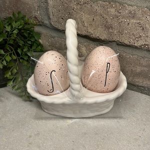NWT- Rae Dunn | Easter Egg salt and pepper shakers with basket